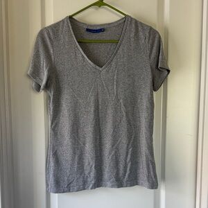 Apt. 9 Classic Gray V-Neck Short Sleeve Tee / M33
